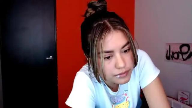 Image 4 of valcooky Stream on Chaturbate on 12 months ago