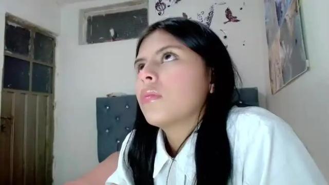 Image 10 of vale599618 Stream on Chaturbate on 16 months ago