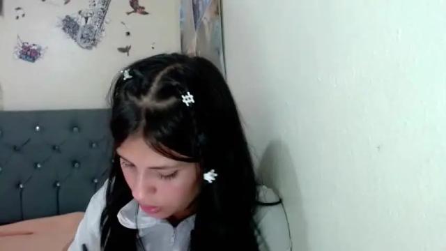 Image 7 of vale599618 Stream on Chaturbate on 15 months ago