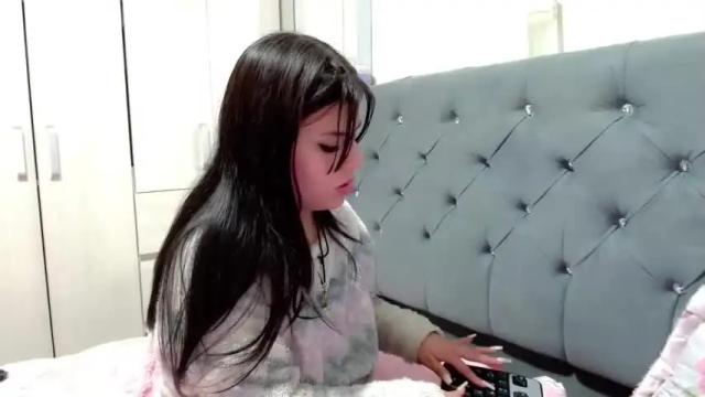 Thumbnail 3, vale599618's Stream at Chaturbate, 13 months ago