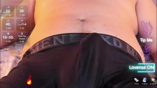 Image 10 of vale_n_matt Stream on Chaturbate on 2 days ago