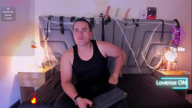 Thumbnail 1, vale_n_matt's Stream at Chaturbate, 2 months ago