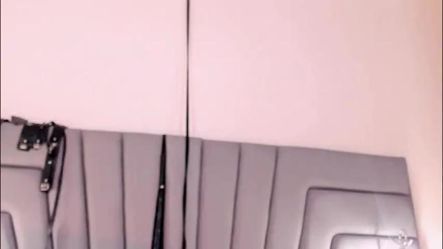 Image 4 of vale_n_matt Stream on Chaturbate on 1 month ago