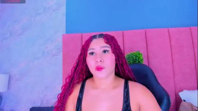 Image 4 of vale_reyes Stream on Chaturbate on 1 month ago