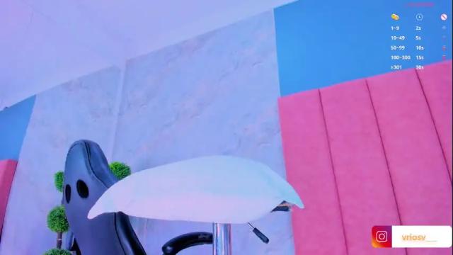 Image 11 of vale_reyes Stream on Chaturbate on 18 days ago