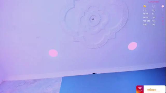 Image 6 of vale_reyes Stream on Chaturbate on 11 days ago