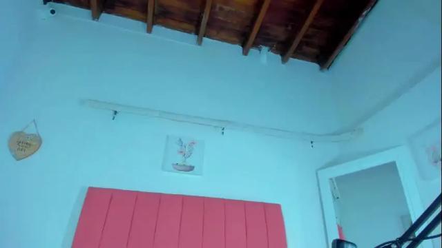 Image 2 of valen_rose0 Stream on Chaturbate on 1 month ago