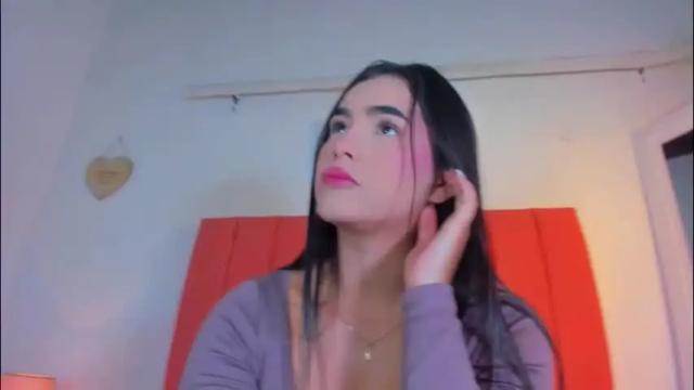 Image 4 of valen_rose0 Stream on Chaturbate on 1 month ago