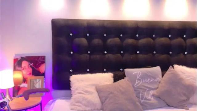 Thumbnail 3, valen_scott_'s Stream at Chaturbate, 1 month ago