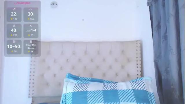 Image 4 of valen_thompson Stream on Chaturbate on 1 month ago