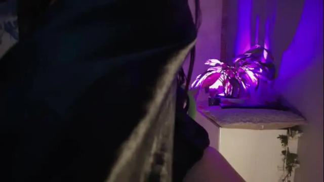 Image 3 of valengray Stream on Chaturbate on 27 days ago