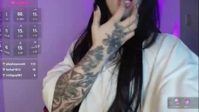 Image 4 of valengray Stream on Chaturbate on 24 days ago