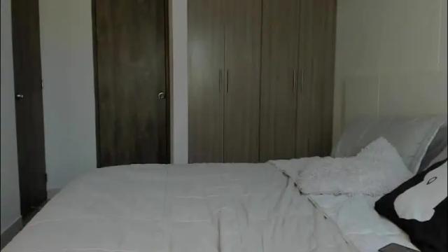 Image 10 of valenjonex Stream on Chaturbate on 2 months ago