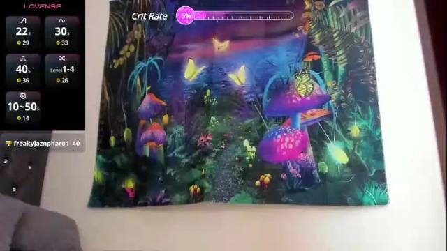 Image 2 of valenleone_gh Stream on Chaturbate on 2 months ago