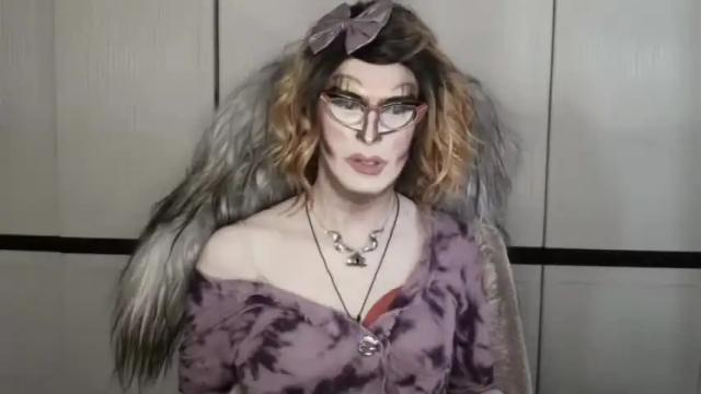 Image 12 of valentia_vickers Stream on Chaturbate on 12 months ago