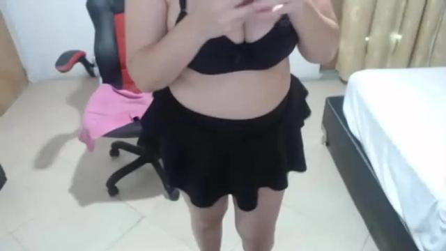 Image 6 of valentina_ames Stream on Chaturbate on 18 months ago