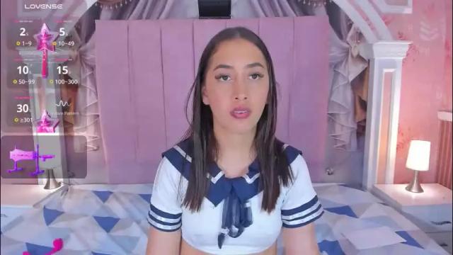 Image 10 of valentina_cortes72 Stream on Chaturbate on 2 months ago