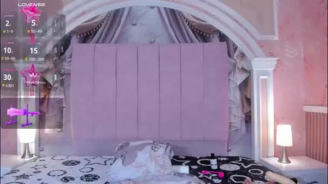 Image 6 of valentina_cortes72 Stream on Chaturbate on 1 month ago