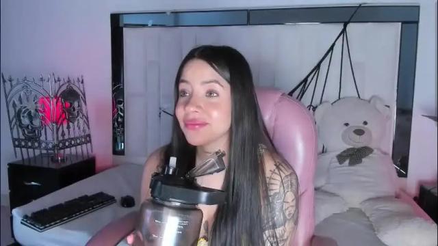Image 11 of valentina_fi Stream on Chaturbate on 15 hours ago
