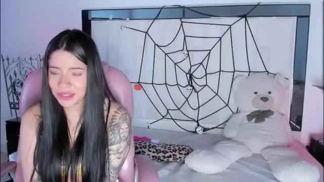 Image 12 of valentina_fi Stream on Chaturbate on 15 hours ago
