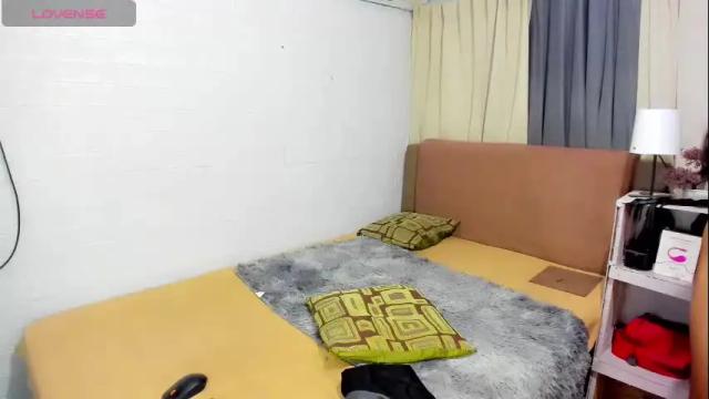 Image 8 of valentina_fuck Stream on Chaturbate on 2 months ago