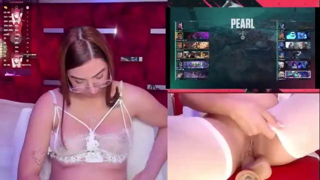 Image 6 of valentina_greco Stream on Chaturbate on 1 month ago