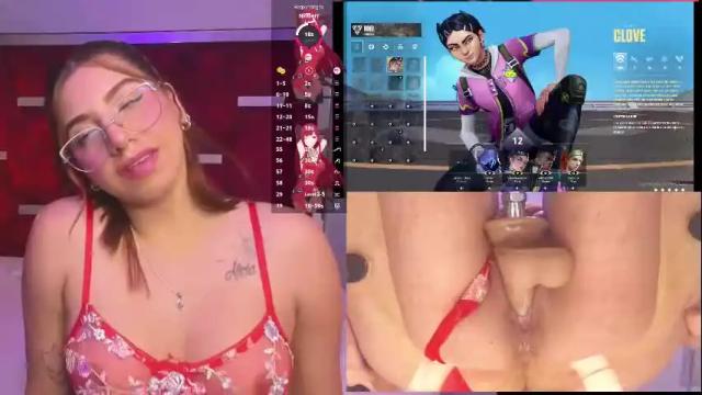 Image 12 of valentina_greco Stream on Chaturbate on 1 month ago