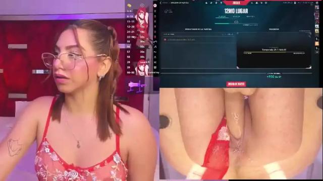 Image 2 of valentina_greco Stream on Chaturbate on 1 month ago