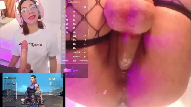 Image 3 of valentina_greco Stream on Chaturbate on 2 days ago