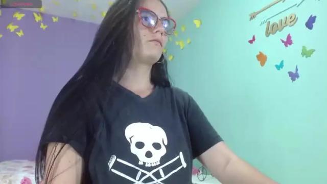 Image 6 of valentina_lopes Stream on Chaturbate on 16 months ago