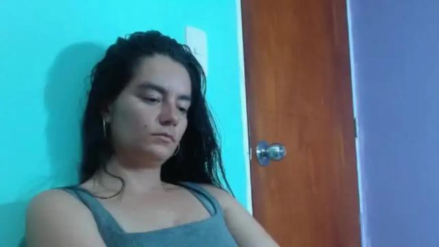 Image 7 of valentina_lopes Stream on Chaturbate on 16 months ago