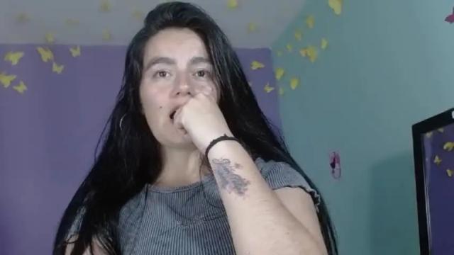 Image 11 of valentina_lopes Stream on Chaturbate on 16 months ago