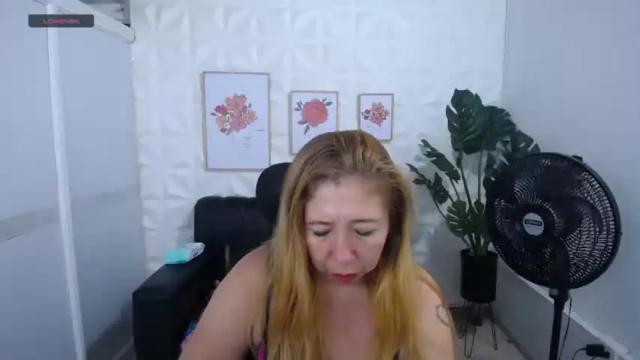 Thumbnail 1, valentina_mature's Stream at Chaturbate, 9 months ago