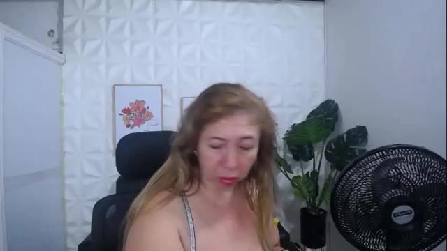 Thumbnail 2, valentina_mature's Stream at Chaturbate, 1 month ago