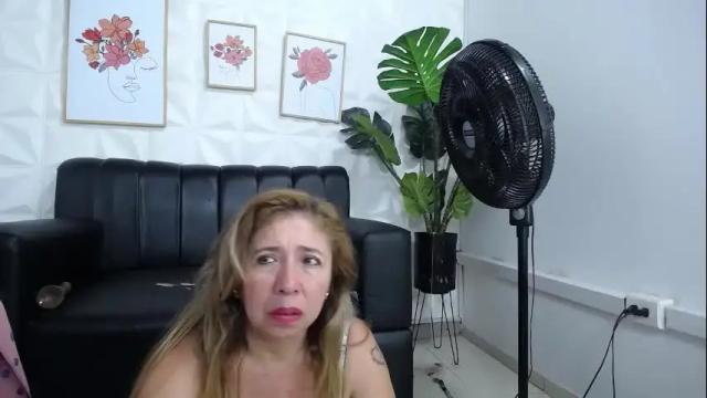 Image 8 of valentina_mature Stream on Chaturbate on 27 days ago