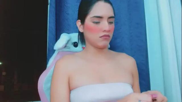 Image 4 of valentina_princess_ Stream on Chaturbate on 1 month ago