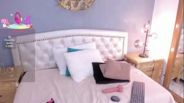 Image 6 of valentina_ross_ Stream on Chaturbate on 15 days ago