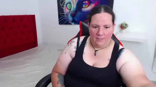 Image 6 of valentina_santorini Stream on Chaturbate on 17 months ago