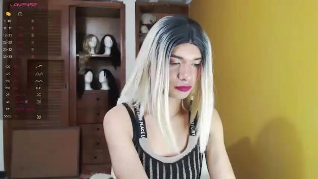 Image 2 of valentinafair Stream on Chaturbate on 23 months ago