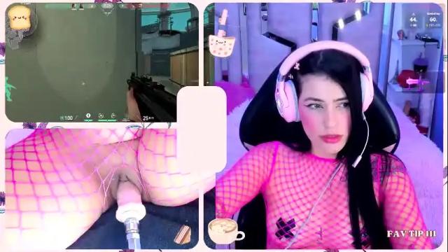 Image 12 of valentinagames Stream on Chaturbate on 1 month ago