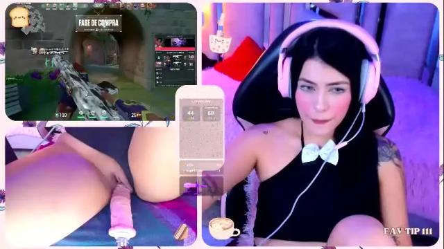 Image 4 of valentinagames Stream on Chaturbate on 22 days ago