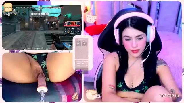 Image 11 of valentinagames Stream on Chaturbate on 19 days ago
