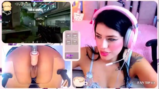 Image 4 of valentinagames Stream on Chaturbate on 15 days ago