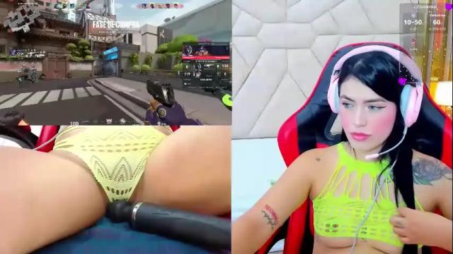 Image 6 of valentinagames Stream on Chaturbate on 12 days ago