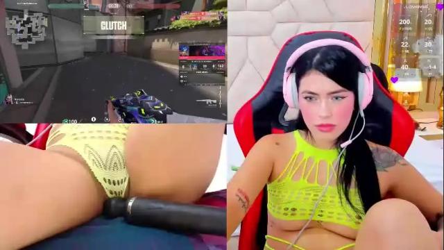 Image 8 of valentinagames Stream on Chaturbate on 12 days ago