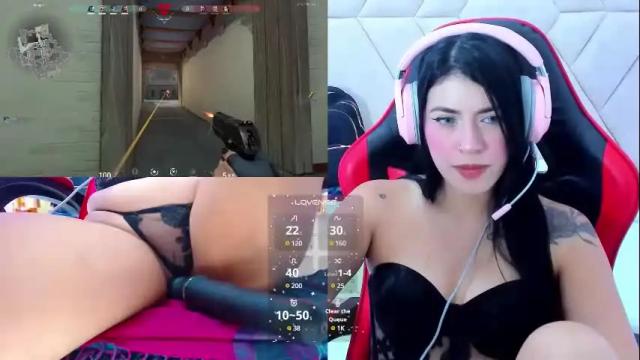 Image 12 of valentinagames Stream on Chaturbate on 4 days ago