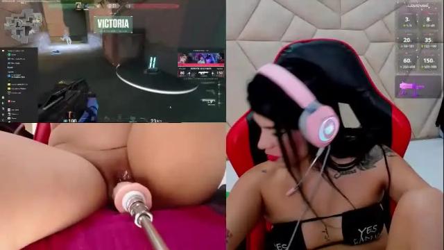 Image 4 of valentinagames Stream on Chaturbate on 5 days ago