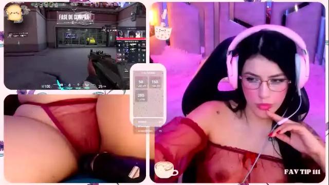 Image 10 of valentinagames Stream on Chaturbate on 2 days ago