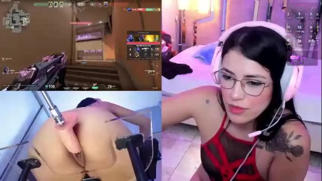 Image 10 of valentinagames Stream on Chaturbate on 20 days ago