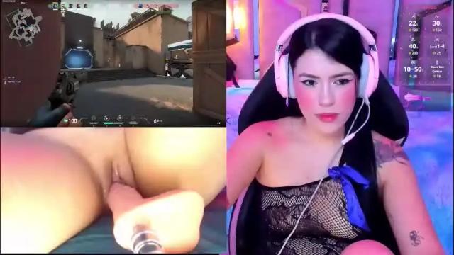 Image 6 of valentinagames Stream on Chaturbate on 13 days ago